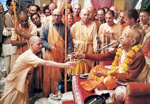 Harinama Diksha – Ritvik Initiation Ceremony